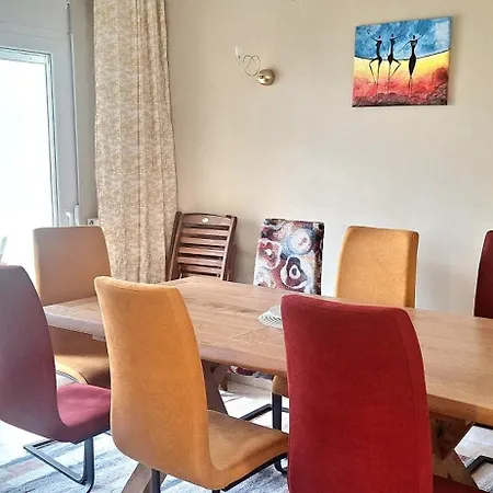 Peraía The Golden Guest House מראה חיצוני תמונה